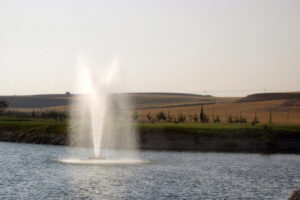 Otterbine Rocket Floating Pond Fountain