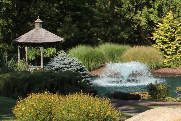 Otterbine Saturn Floating Pond Fountain